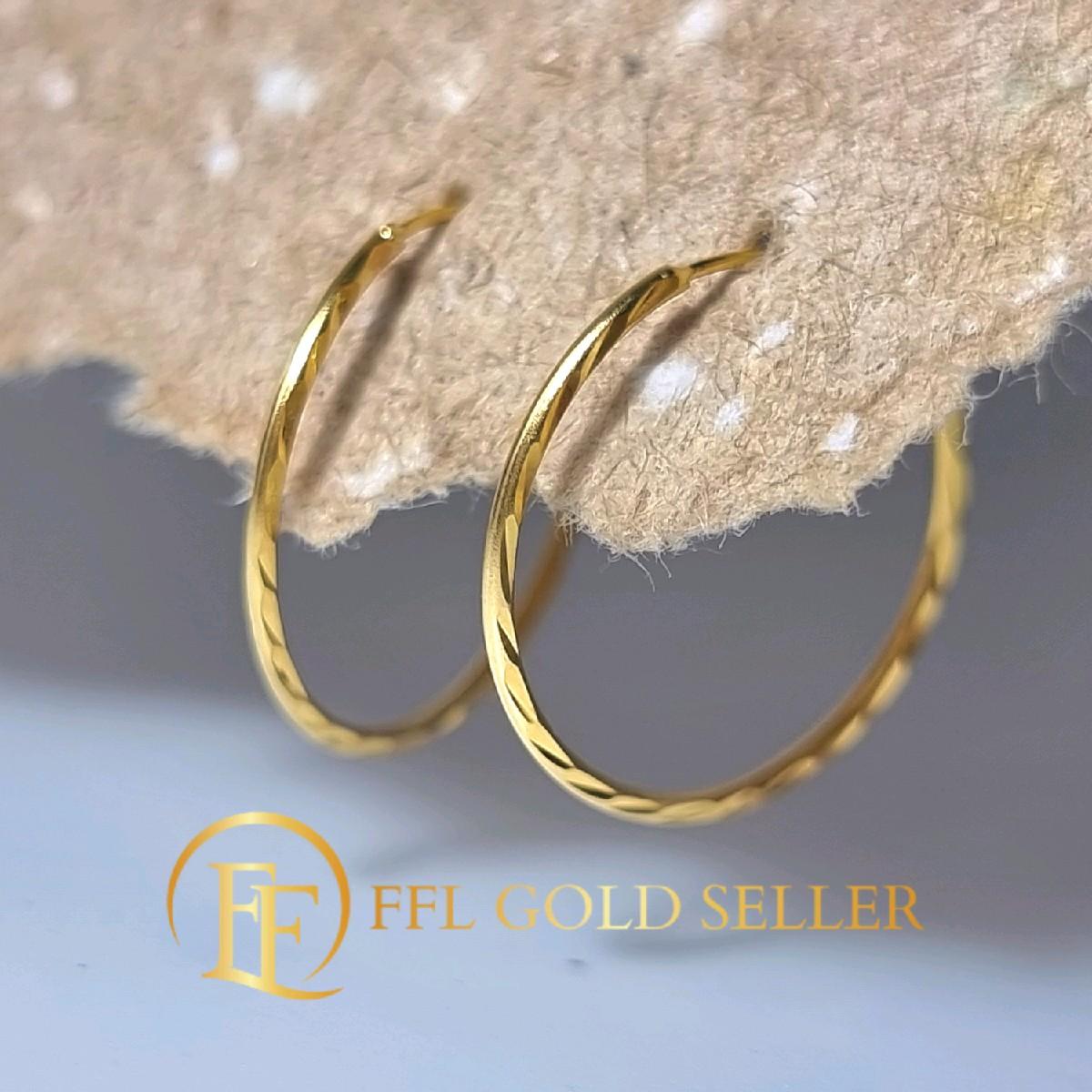 15mm Diacut Loop Earring