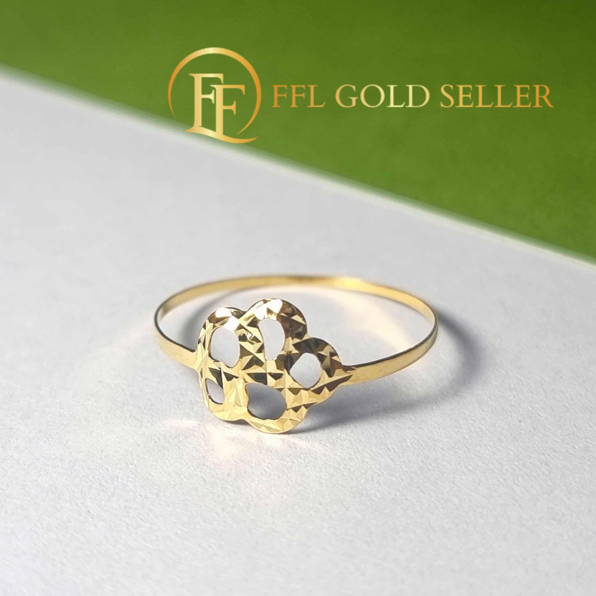 Floras Diacut Ring