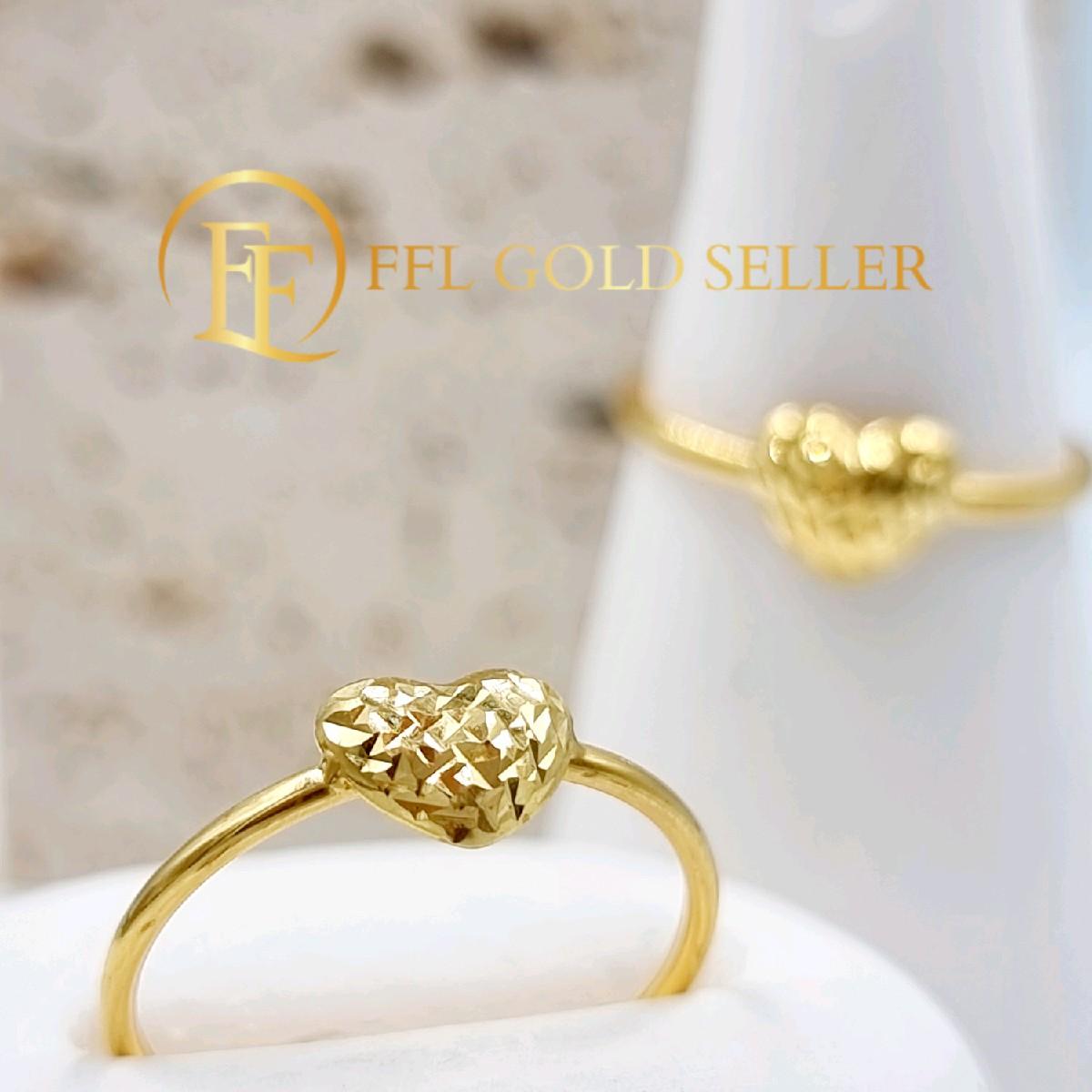 Small Solo Heart Ring