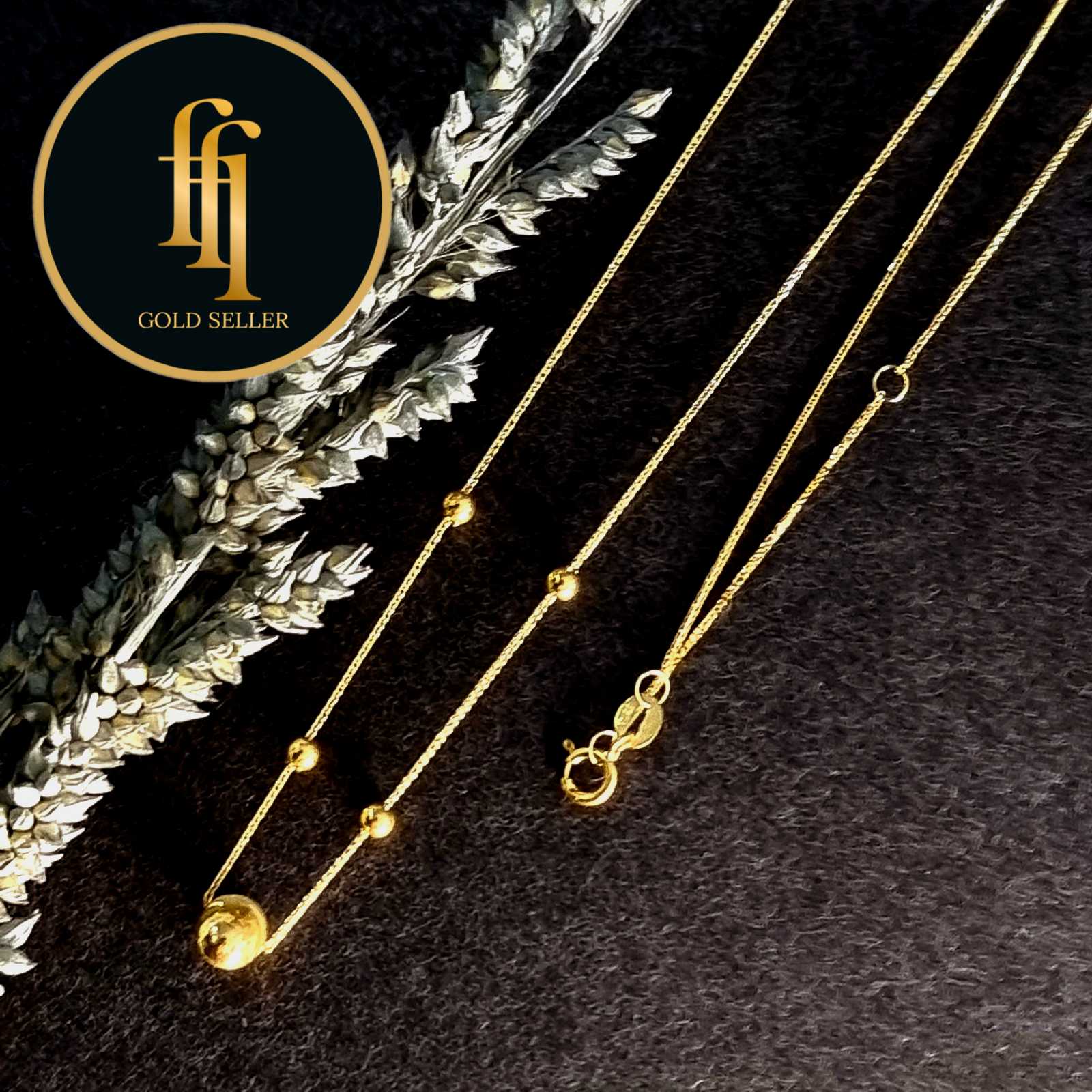 Cateye Station Centerchain Necklace