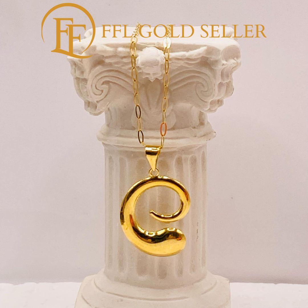 Curly Teardrop Gold Pendant