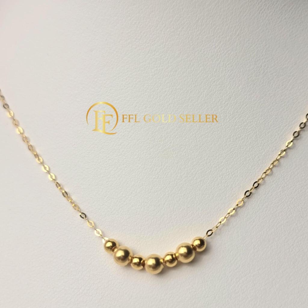 Elegant Seven Ball Centerchain Necklace