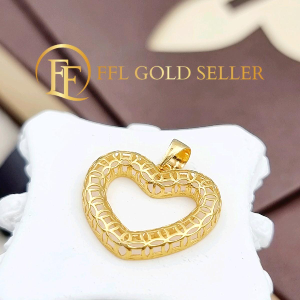 Heart Open Moneycatcher Gold Pendant