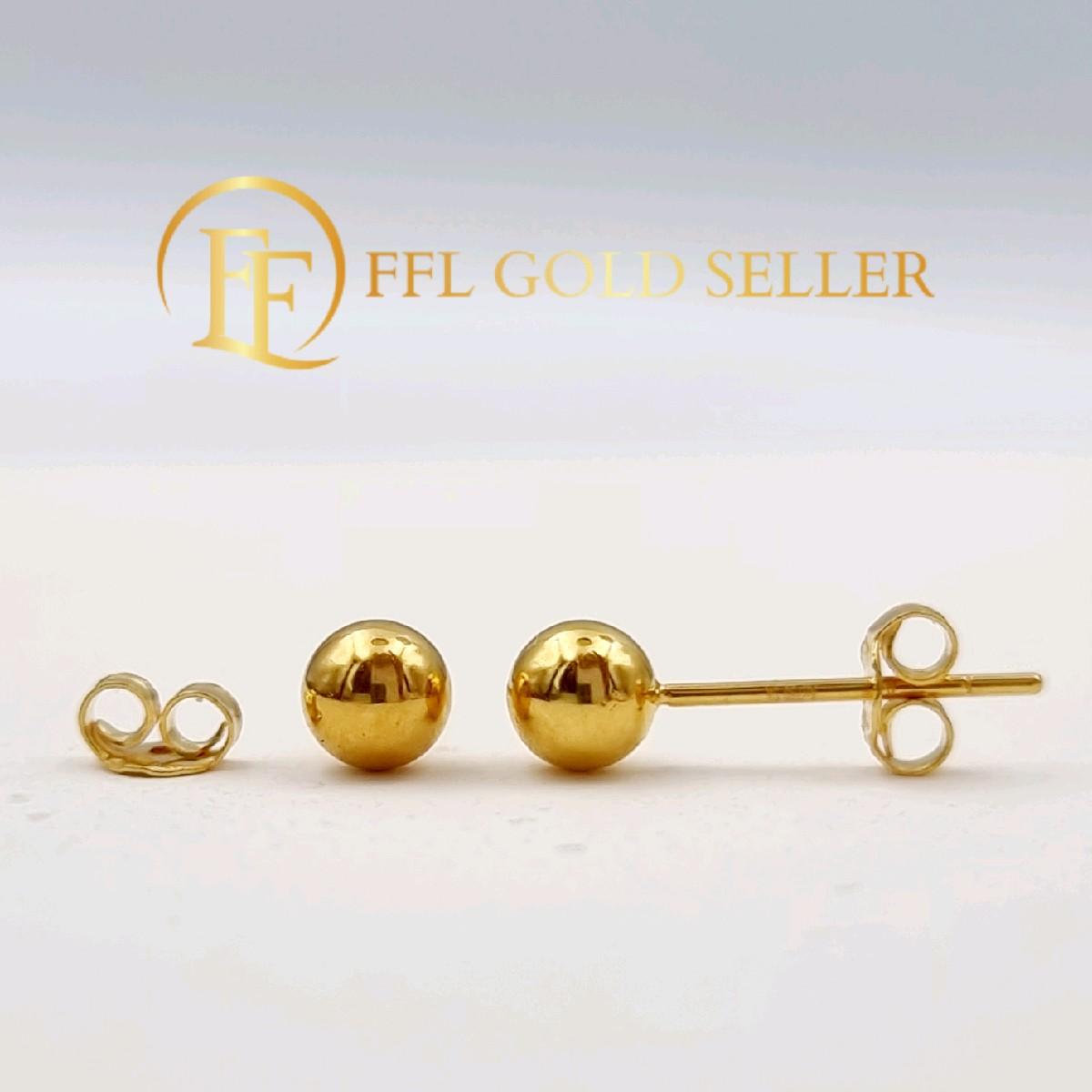 Medium Ball Plain Earring
