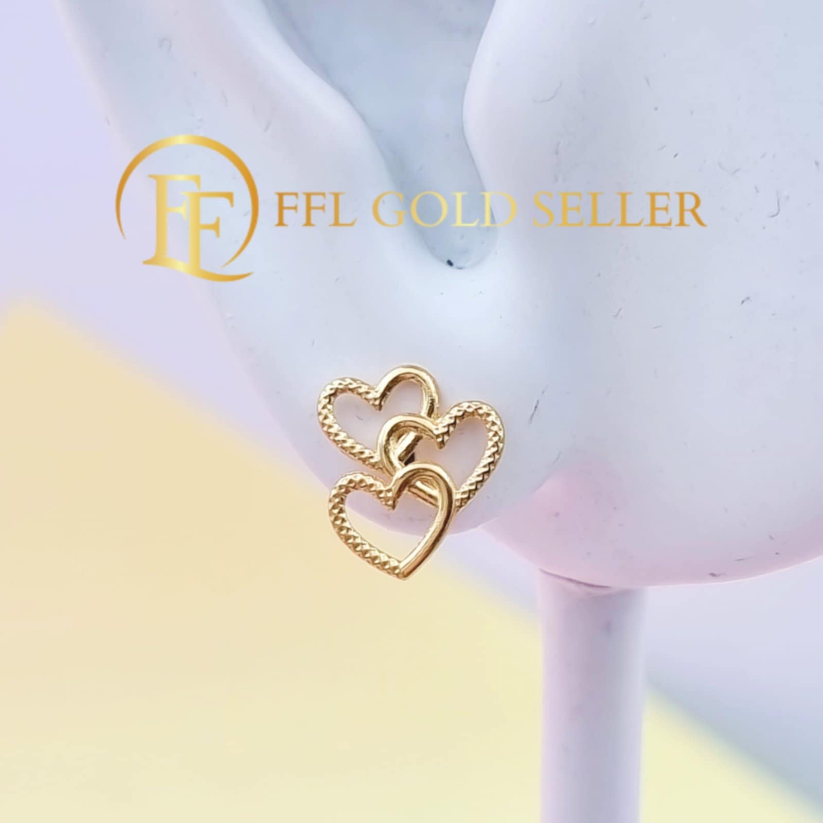 Mini Hendy Stud Earring