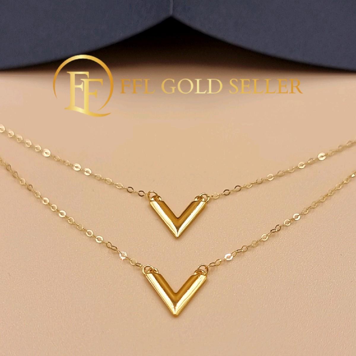 Plain Double V Centerchain Necklace