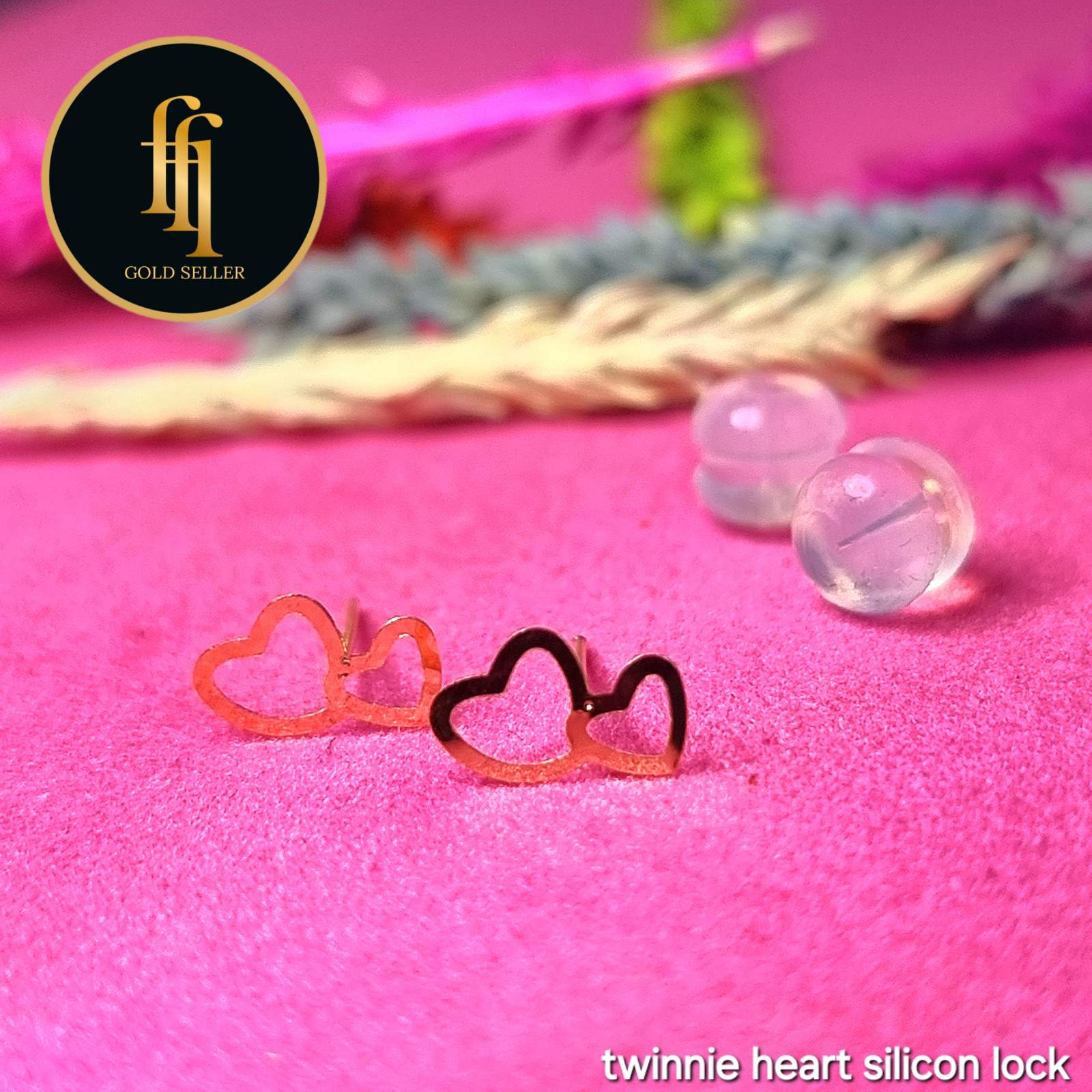 Twinnie Heart Silicon Earring