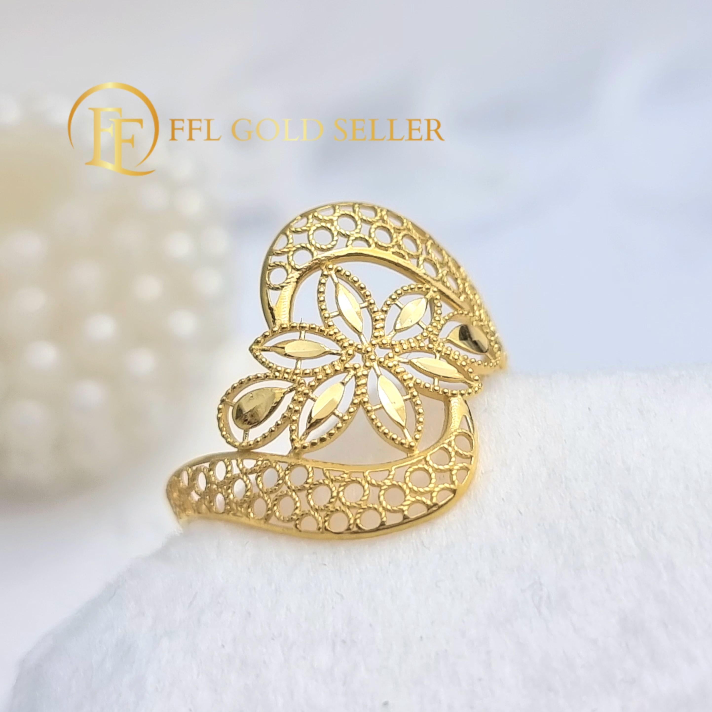 Ursula Ring