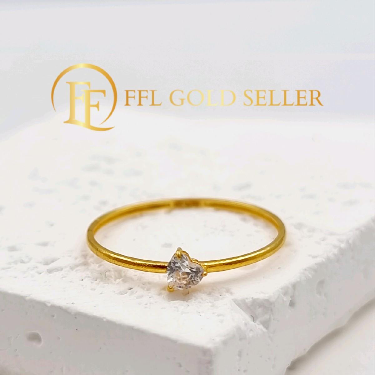 Dainty Heart Russ Ring