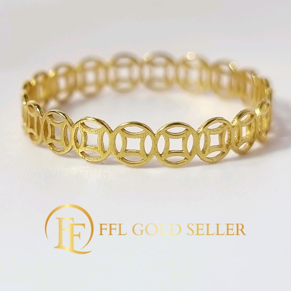 Lucky Coin Band Ring