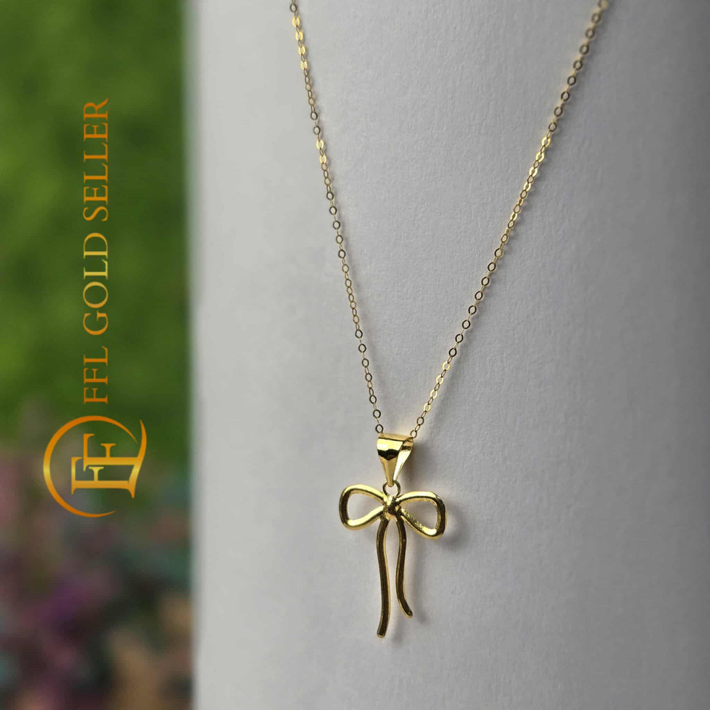 Happy Ribbon Necklace Set