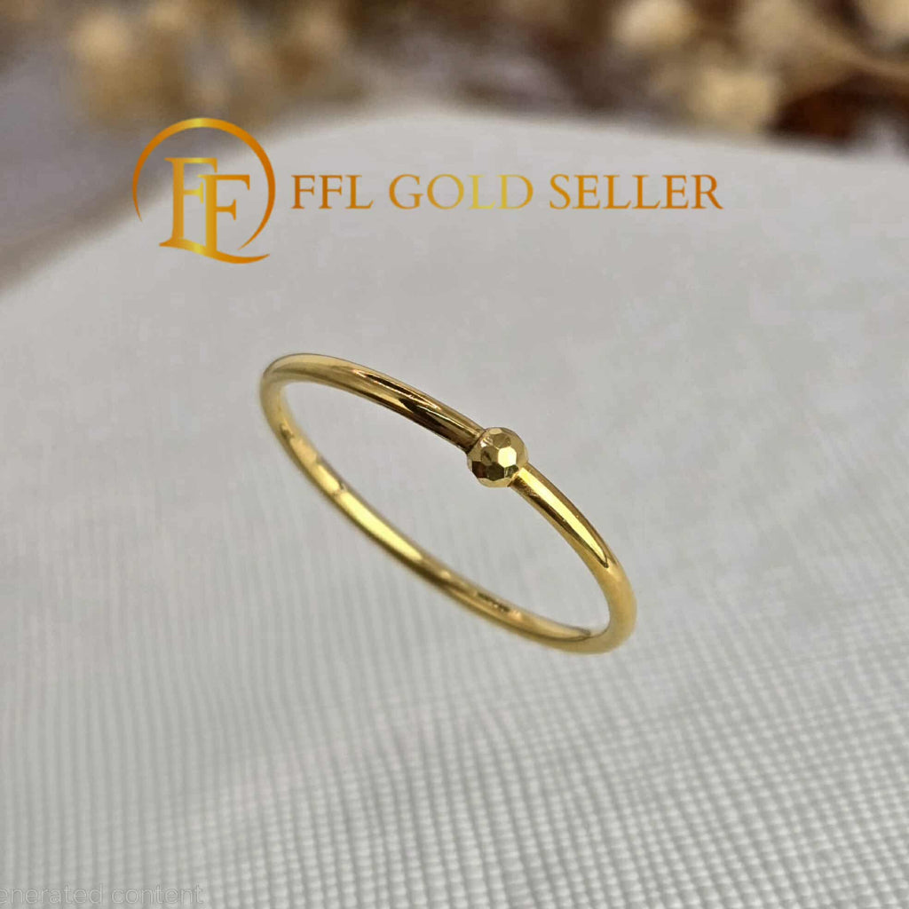 Diacut Ball Dainty Ring
